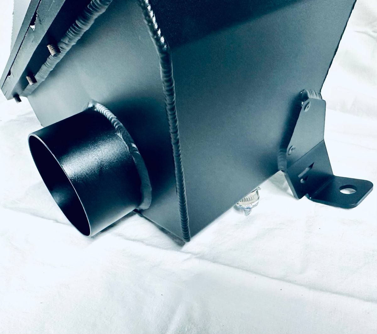Toyota Hilux N90 - Panel Airbox