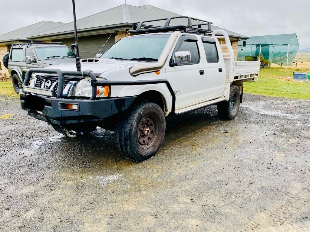 Nissan Navara D22 - 4" Recessed/Cover up For Nissan Factory Snorkel