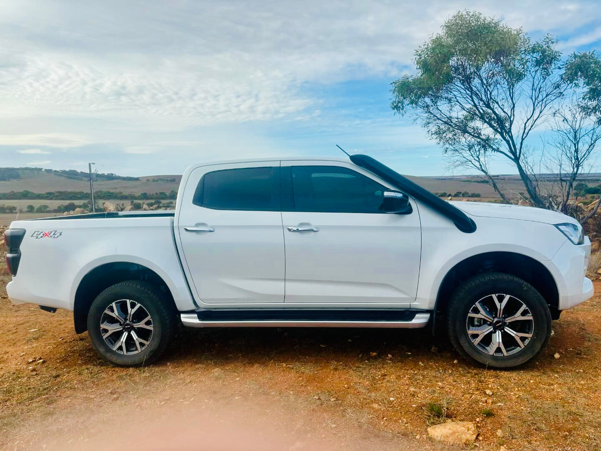 Isuzu Dmax/Mux (2021 - Present) - Short Entry DUAL Snorkels - Basic Weld Powder Coated