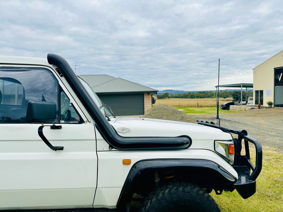 Toyota Landcruiser HDJ (6 Cylinder) - 79 Series - 4" Snorkel - Basic Weld Powder Coated