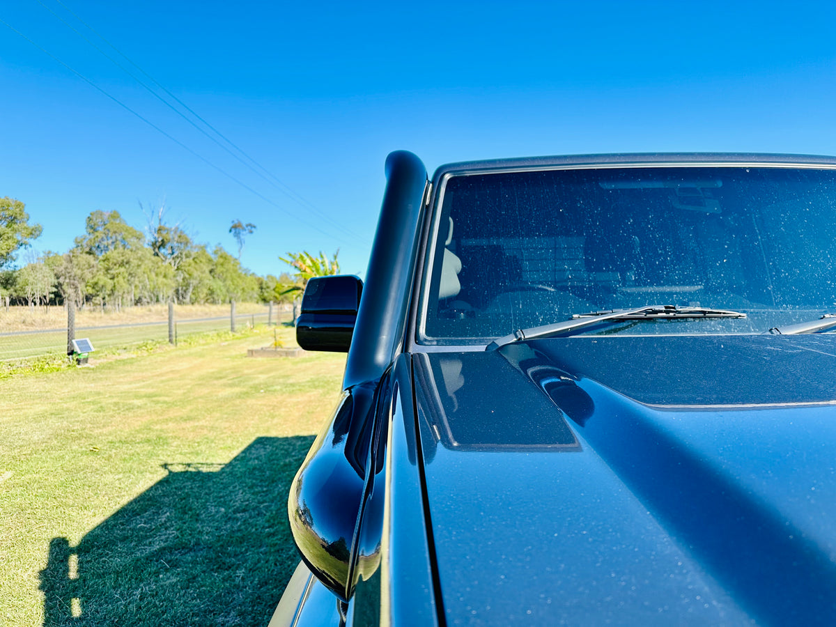 Toyota Landcruiser (2024 - current) - VDJ 70 Series - DUAL 5" Snorkels - Seamless Powder Coated