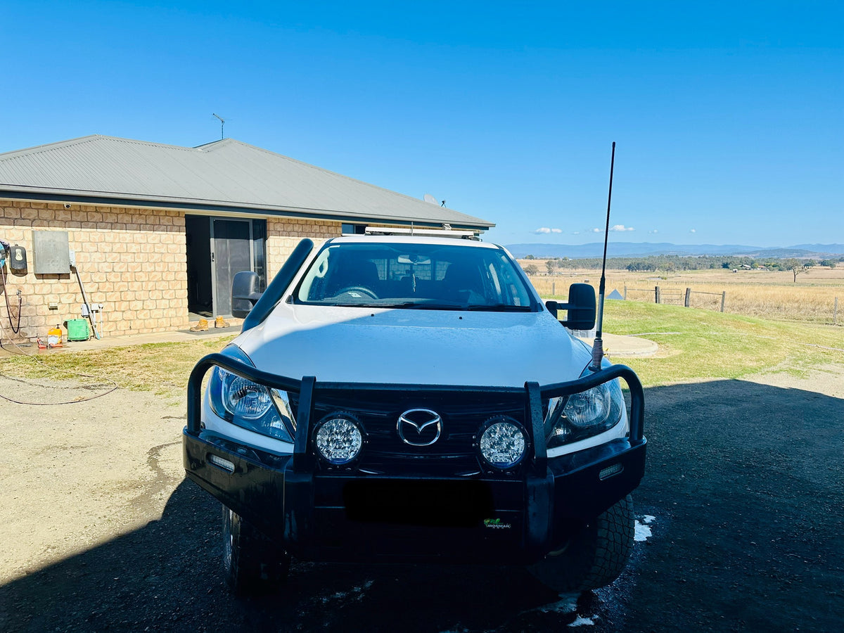 Mazda BT50 (2012 - 2020) - Mid Entry Snorkel - Seamless Powder Coated