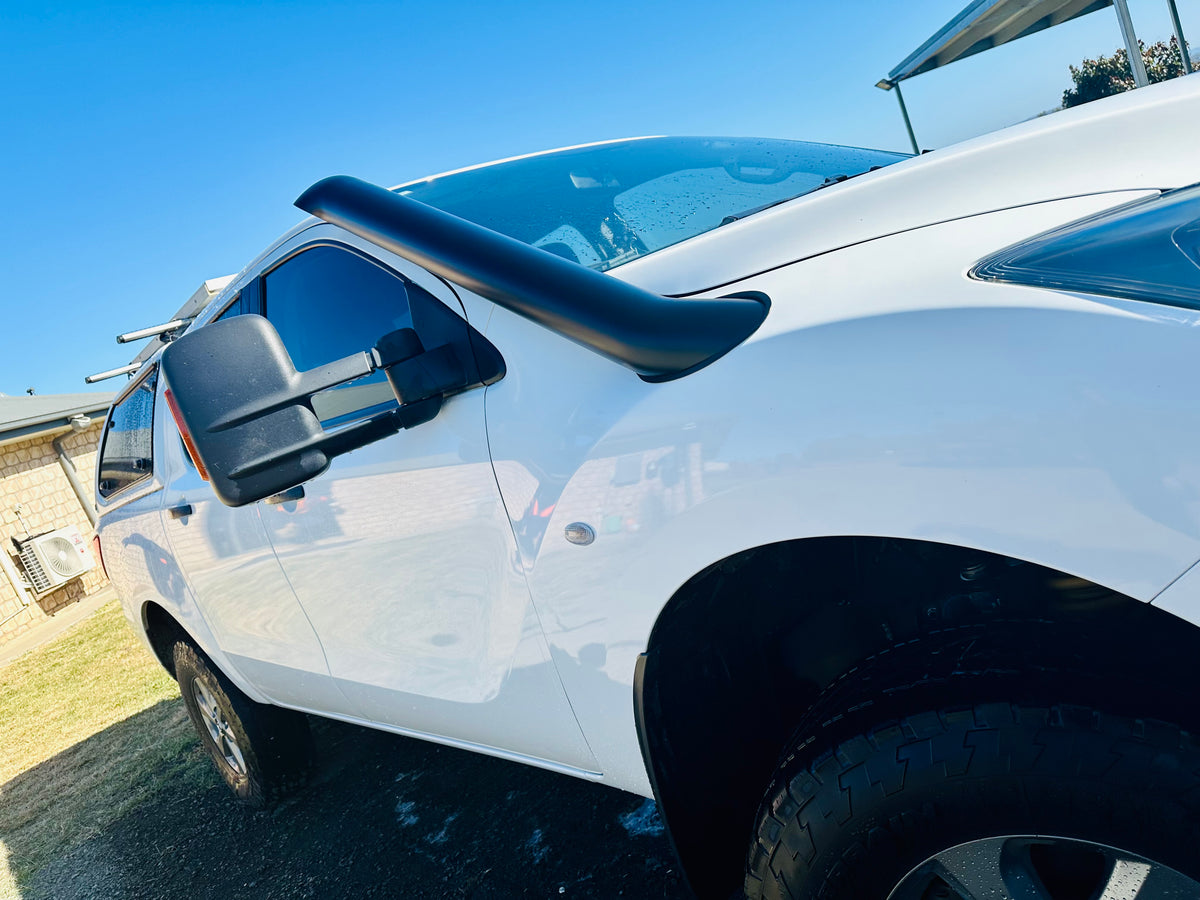 Mazda BT50 (2012 - 2020) - Mid Entry Snorkel - Seamless Powder Coated