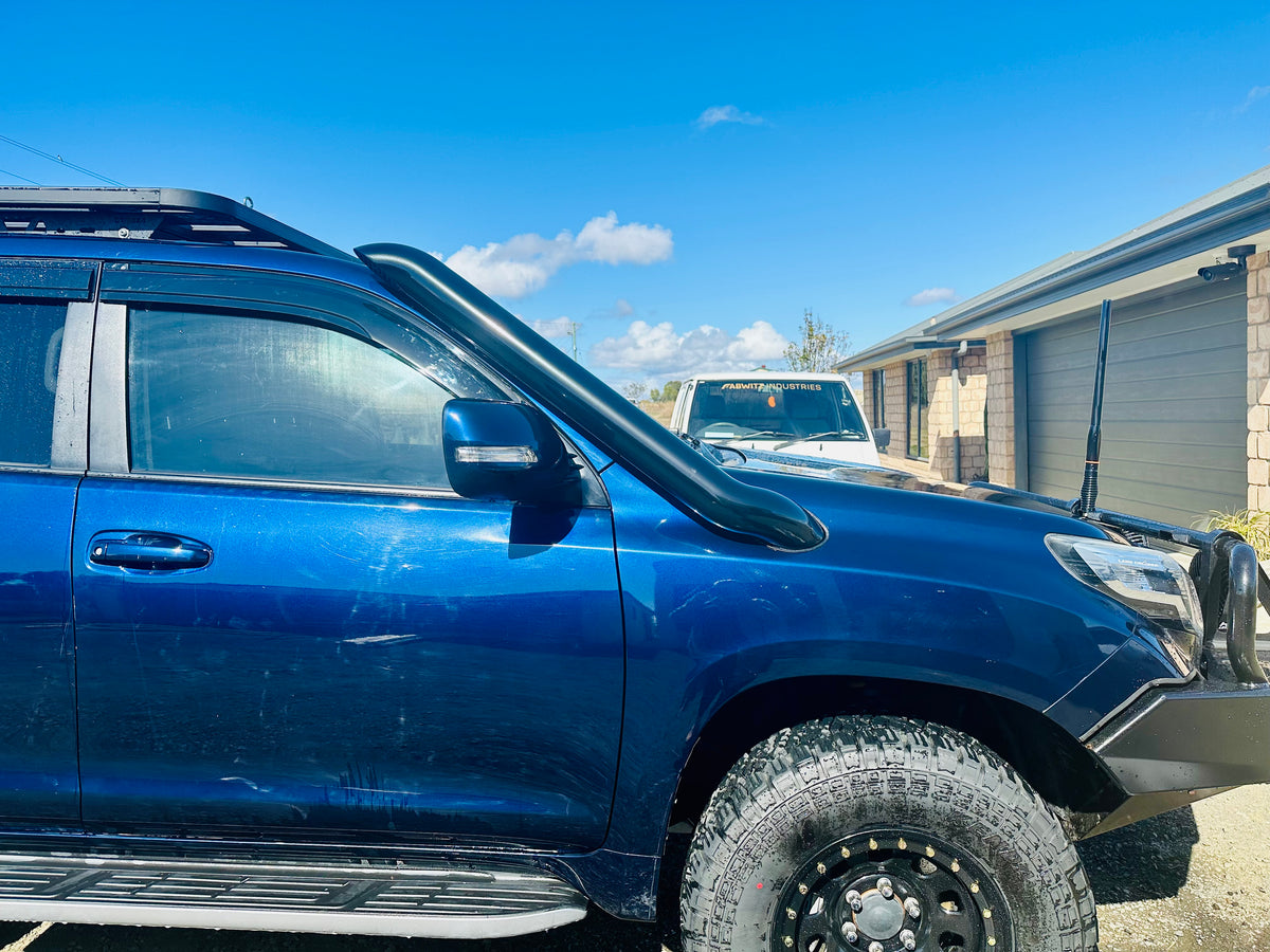 Toyota Landcruiser Prado - 150 Series - Mid Entry Snorkel - Basic Weld Powder Coated