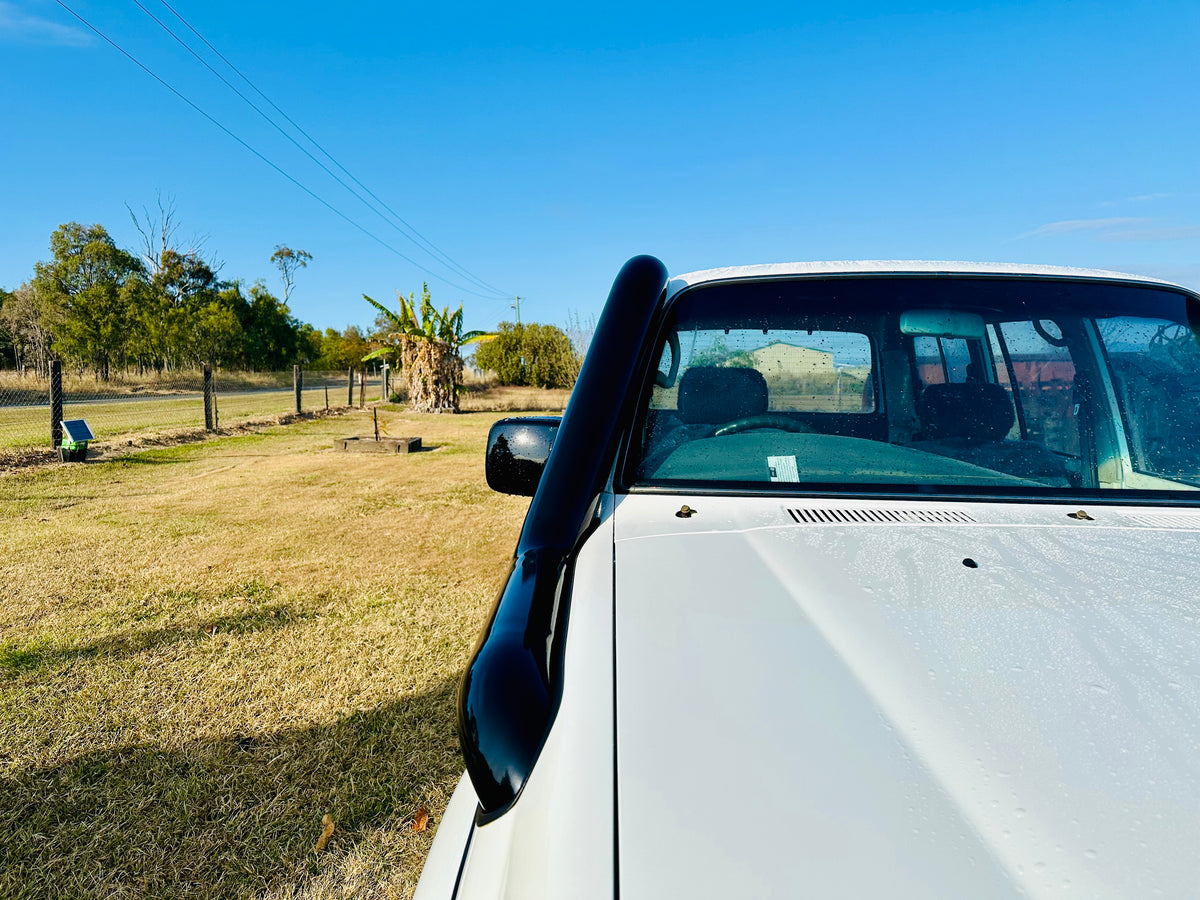 Toyota Landcruiser - 80 Series - 5" DUAL Snorkels - Basic Weld Powder Coated