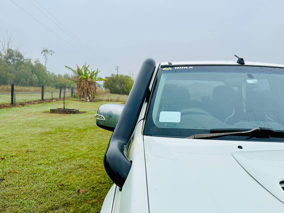 Isuzu Dmax (2008 - 2011) - Mid Entry Snorkel - Basic Weld Powder Coated