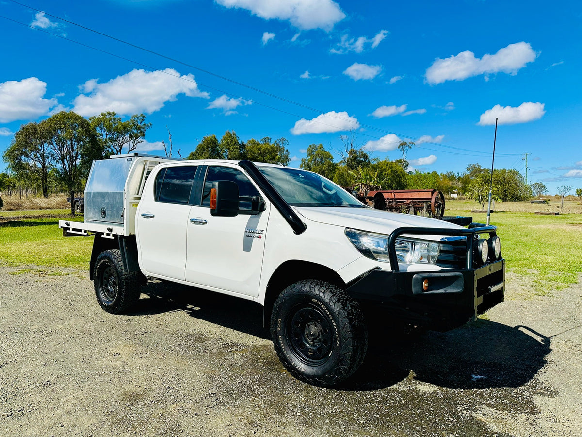 Toyota Hilux N80 - (2015 & Onward) - Short Entry Snorkel - Basic Weld Powder Coated