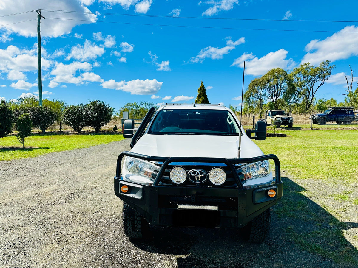 Toyota Hilux N80 - (2015 & Onward) - Short Entry Snorkel - Basic Weld Powder Coated