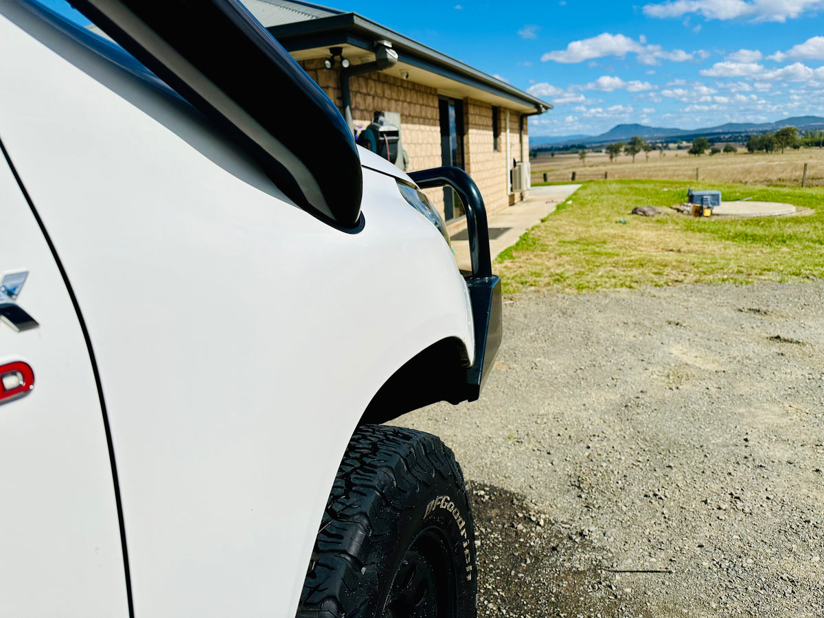 Toyota Hilux N80 - (2015 & Onward) - Short Entry Snorkel - Basic Weld Powder Coated