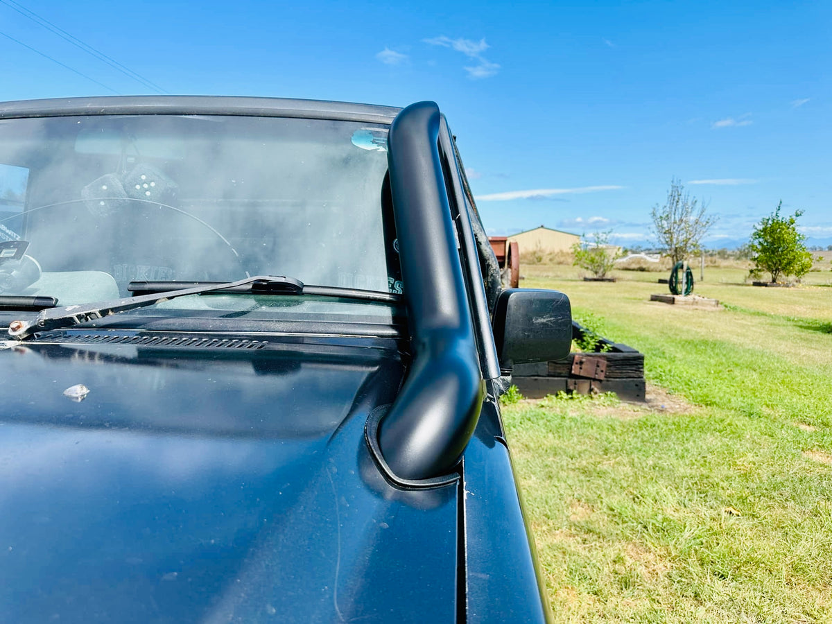 Nissan Patrol GQ - Bonnet Entry Snorkel & Airbox Combo Kit - Seamless Powder Coated