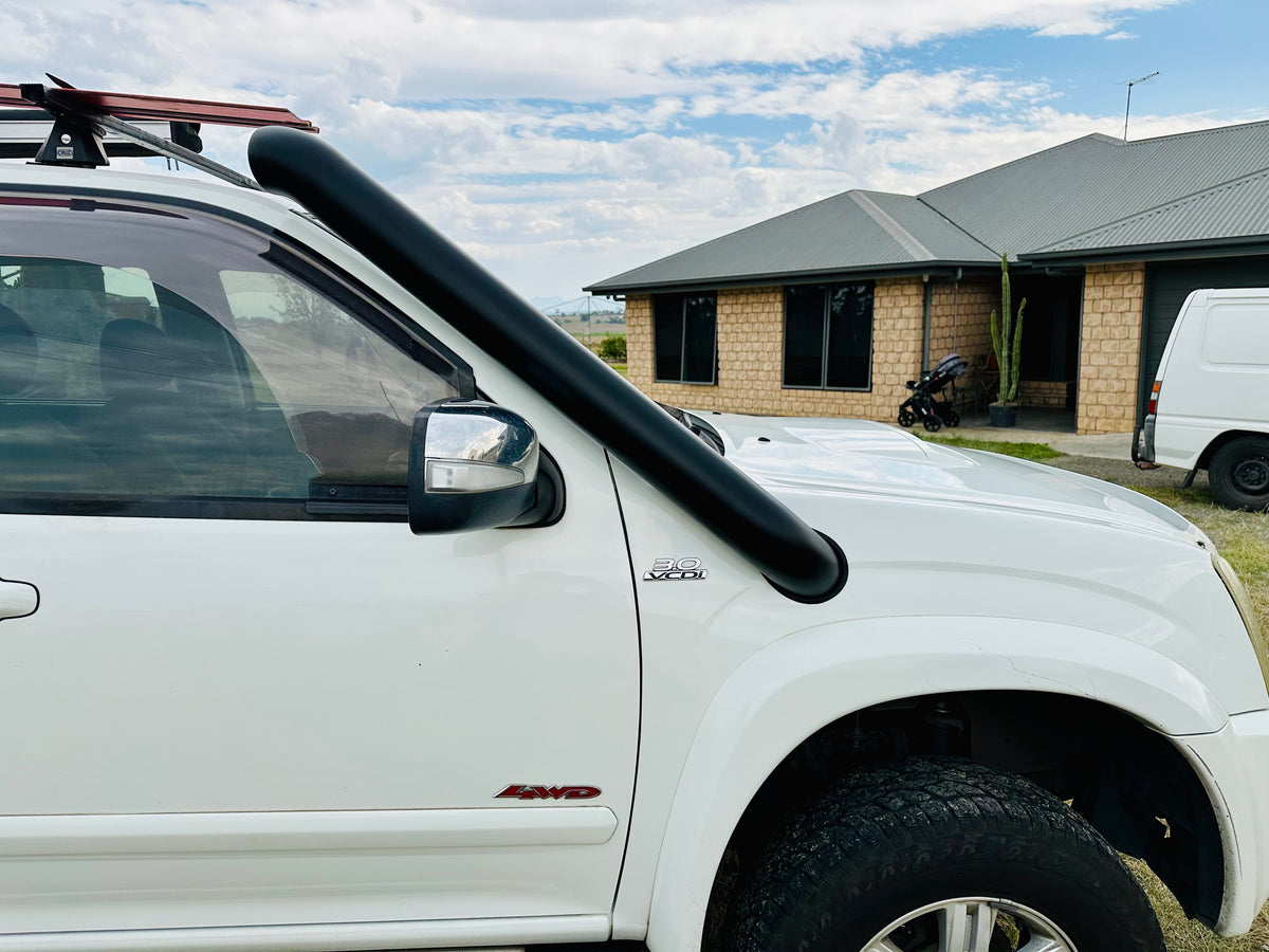 Isuzu Dmax (2008 - 2011) - Short Entry Snorkel - Basic Weld Powder Coated