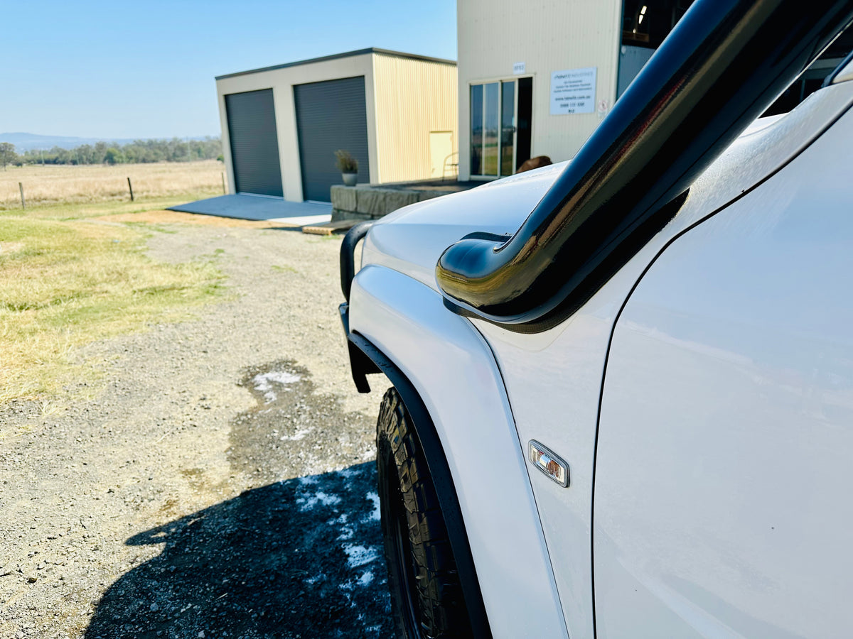 Nissan Patrol GU S1-4 - Cover up / Rounded Guard Entry Snorkel - Basic Weld Powder Coated