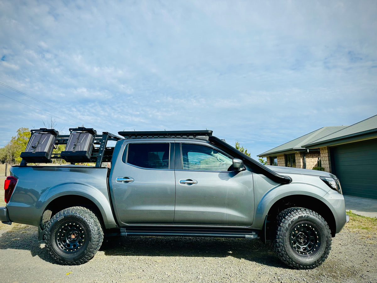 Nissan Navara (D23) NP300 - Mid Entry Snorkel - Basic Weld Powder Coated