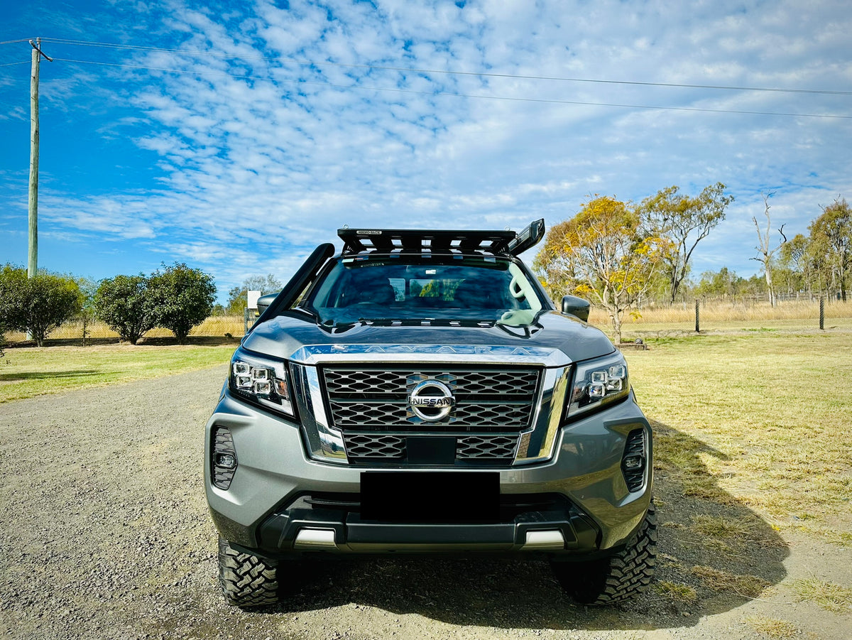 Nissan Navara (D23) NP300 - Mid Entry Snorkel - Seamless Powder Coated