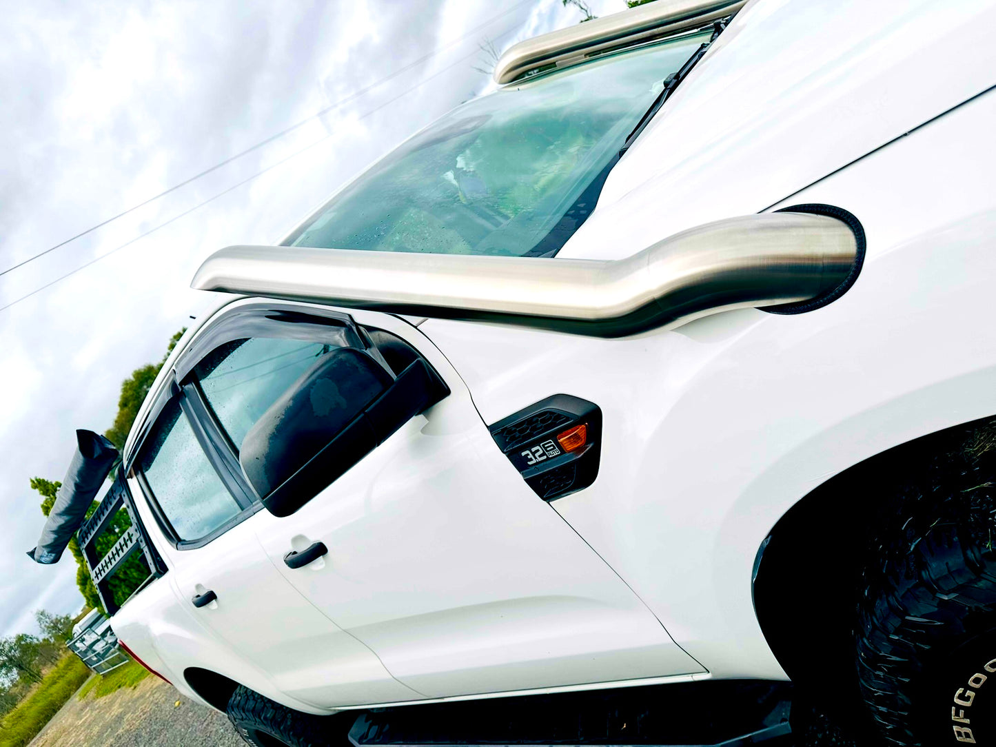 Ford PX Ranger (3.2lt) - Mid Entry DUAL Snorkels - Basic Weld Polished