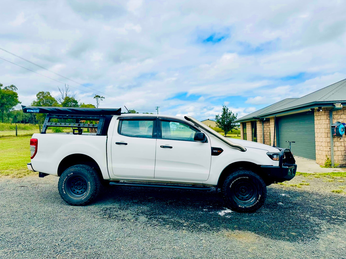 Ford PX Ranger (3.2lt) - Mid Entry DUAL Snorkels - Basic Weld Polished