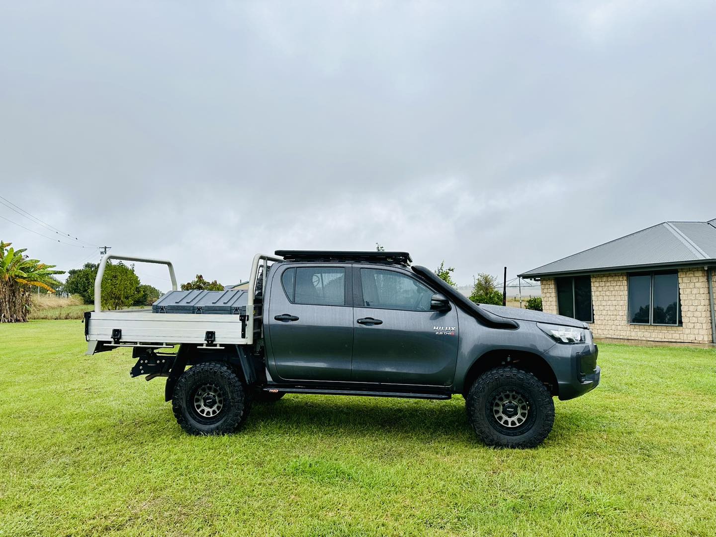 Toyota Hilux N80 (2015-Present) 4" Cover up Snorkel