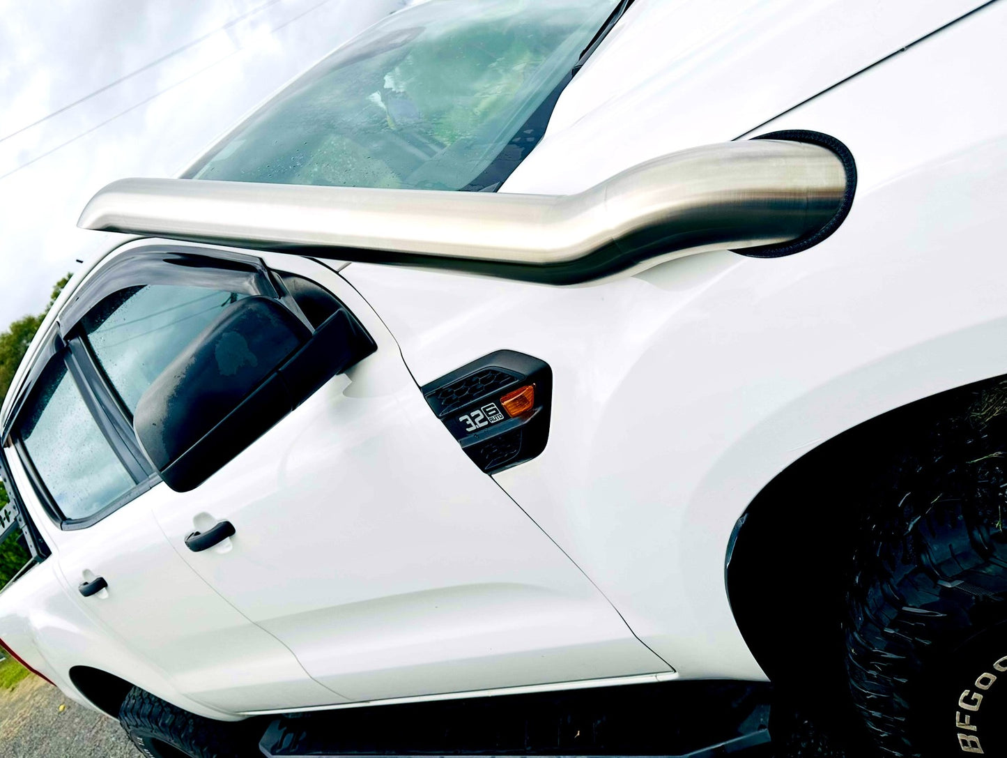 Ford PX1-3 Ranger (3.2Lt) 4" Mid Entry Snorkel