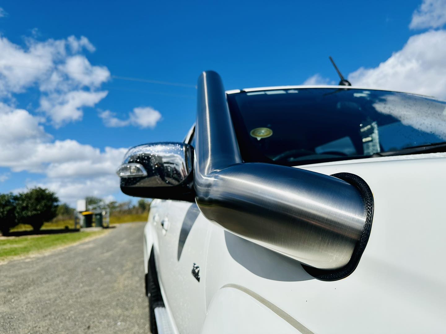 Isuzu Dmax (2008-2011) 4" Mid Entry Snorkel