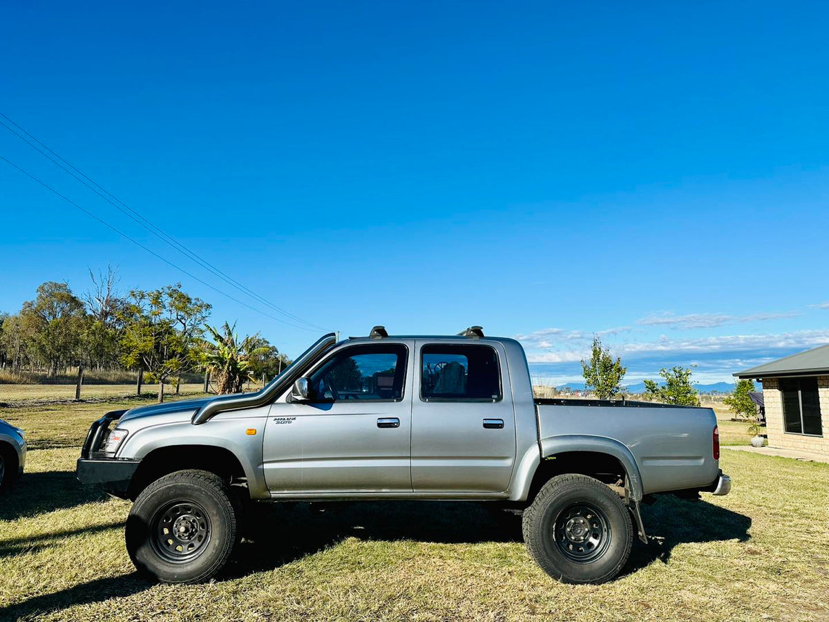 Toyota Hilux N60 - LN167/KZN165 - (1997 - 2004) - DIESEL P/Side Snorkel - Seamless Polished