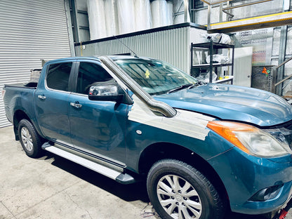 Mazda BT50 3.2Lt (2012-2020) - Rounded Mid Entry Snorkel & Clear Top Airbox Package