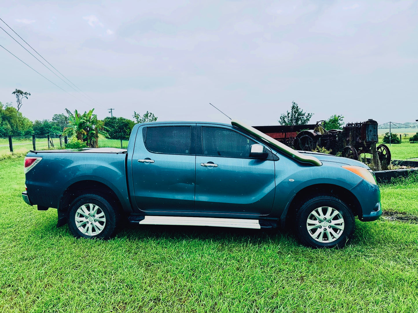 Mazda BT50 (2012-2020) 4" Rounded Mid Entry Snorkel