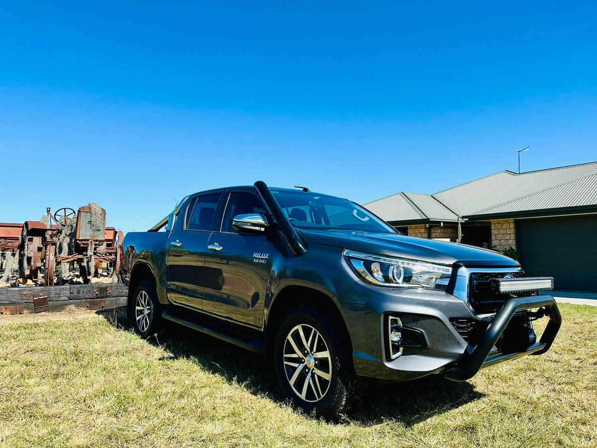 Toyota Hilux N80 - (2015 & Onward) - Short Entry Snorkel - Seamless Powder Coated