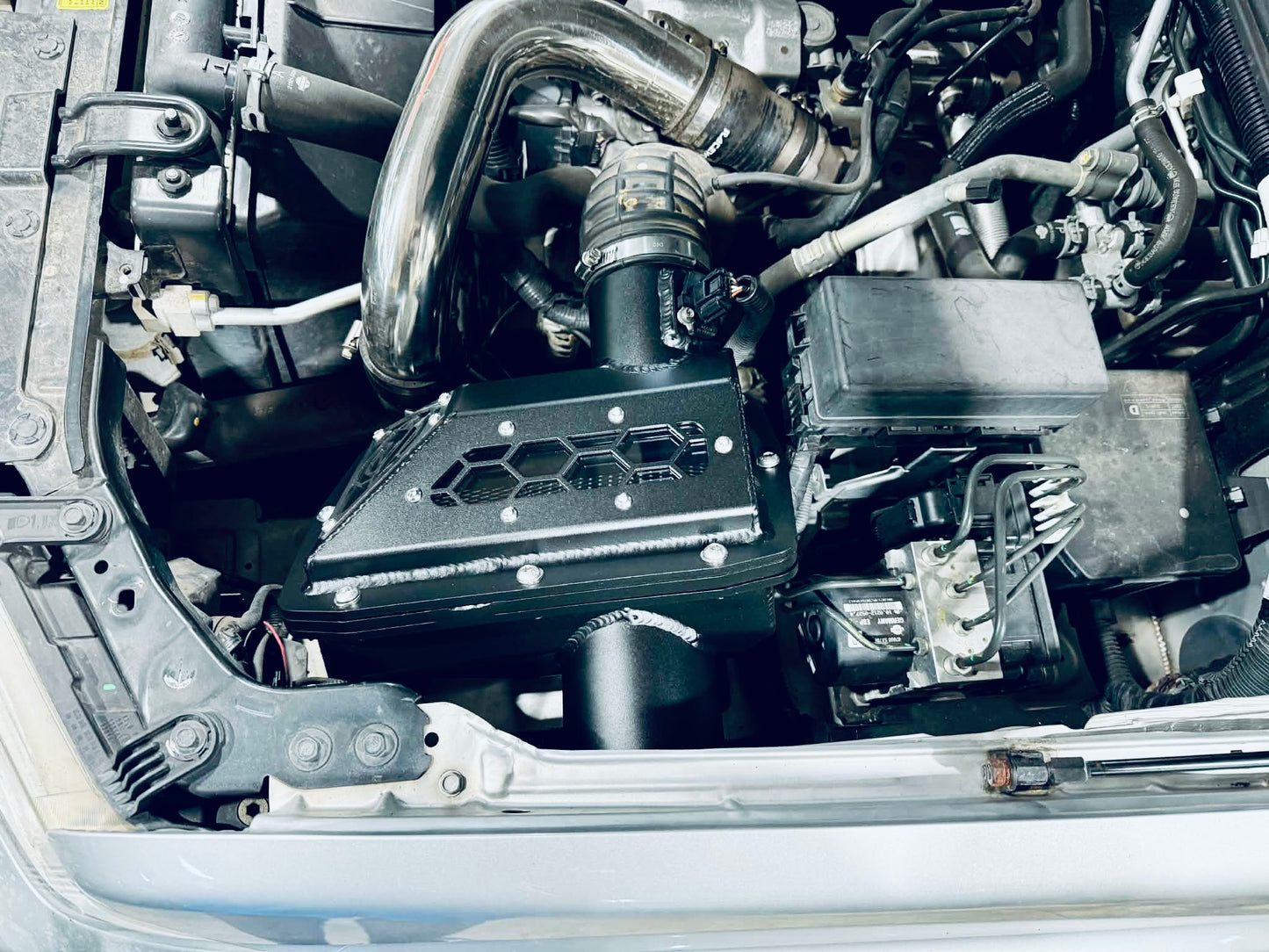 Nissan Navara D40 (2.5Lt 4Cyl) - Panel Airbox