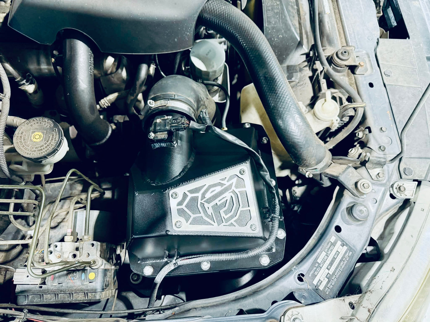 Isuzu Dmax/Mux (2012-2016) Pre DPF Short Entry Snorkel & Panel Airbox Package