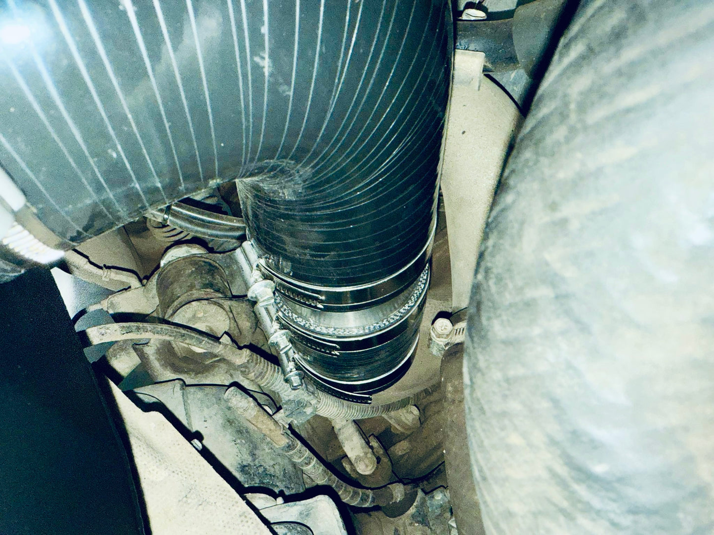 Toyota Landcruiser 100/105 Series - Rounded Guard Entry Snorkel & Clear Top Airbox Package