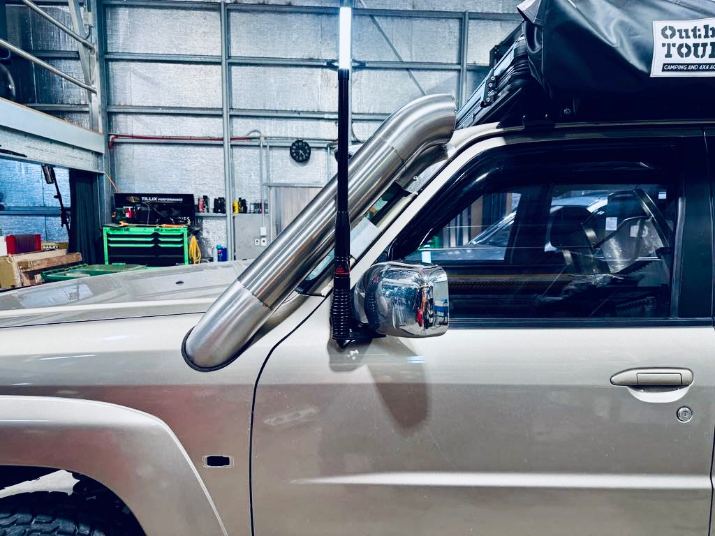 Nissan Patrol GU - 5" Short Entry Snorkel - Seamless Powder Coated