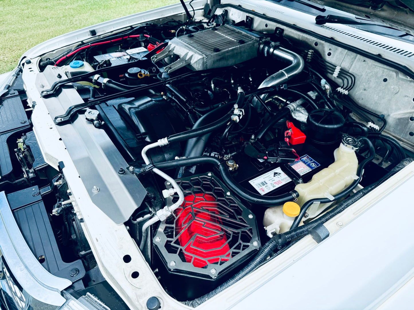 Nissan Patrol Y61 GU ZD30 DI - (2000 - 2004 August) - Direct Injection - Clear Top Highflow Airbox/Intake with 3" Turbo Inlet