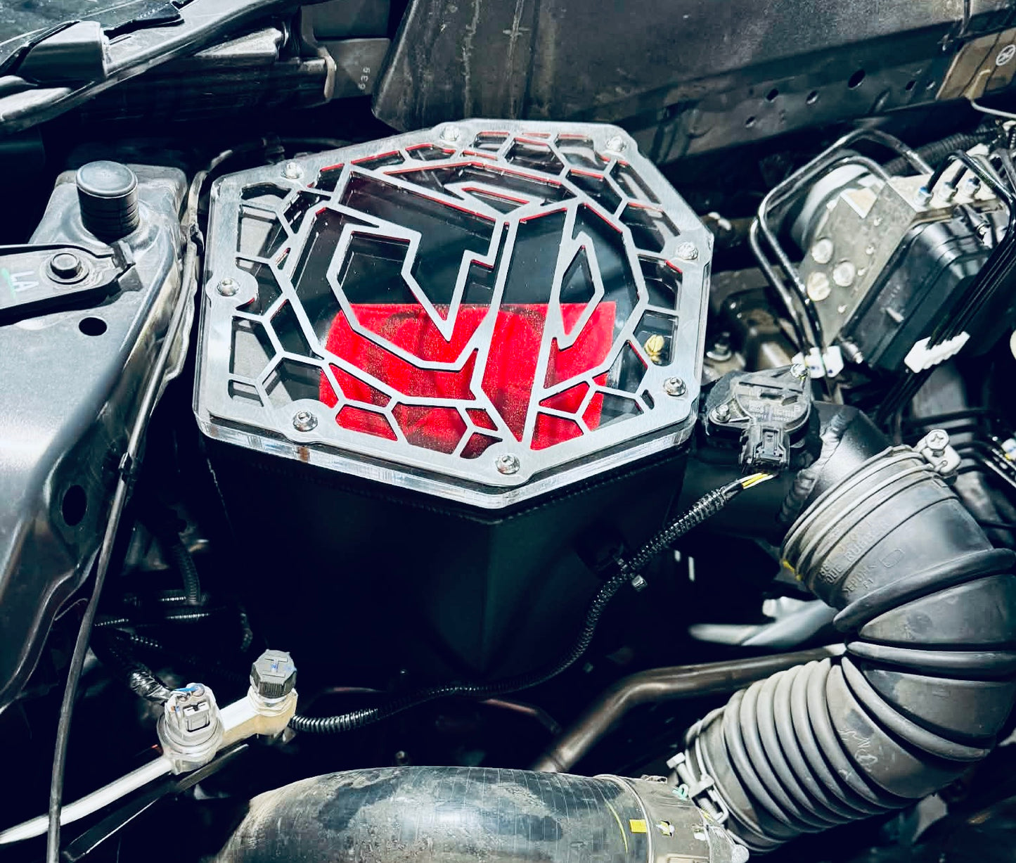 Toyota Hilux N90 - Clear Top Airbox