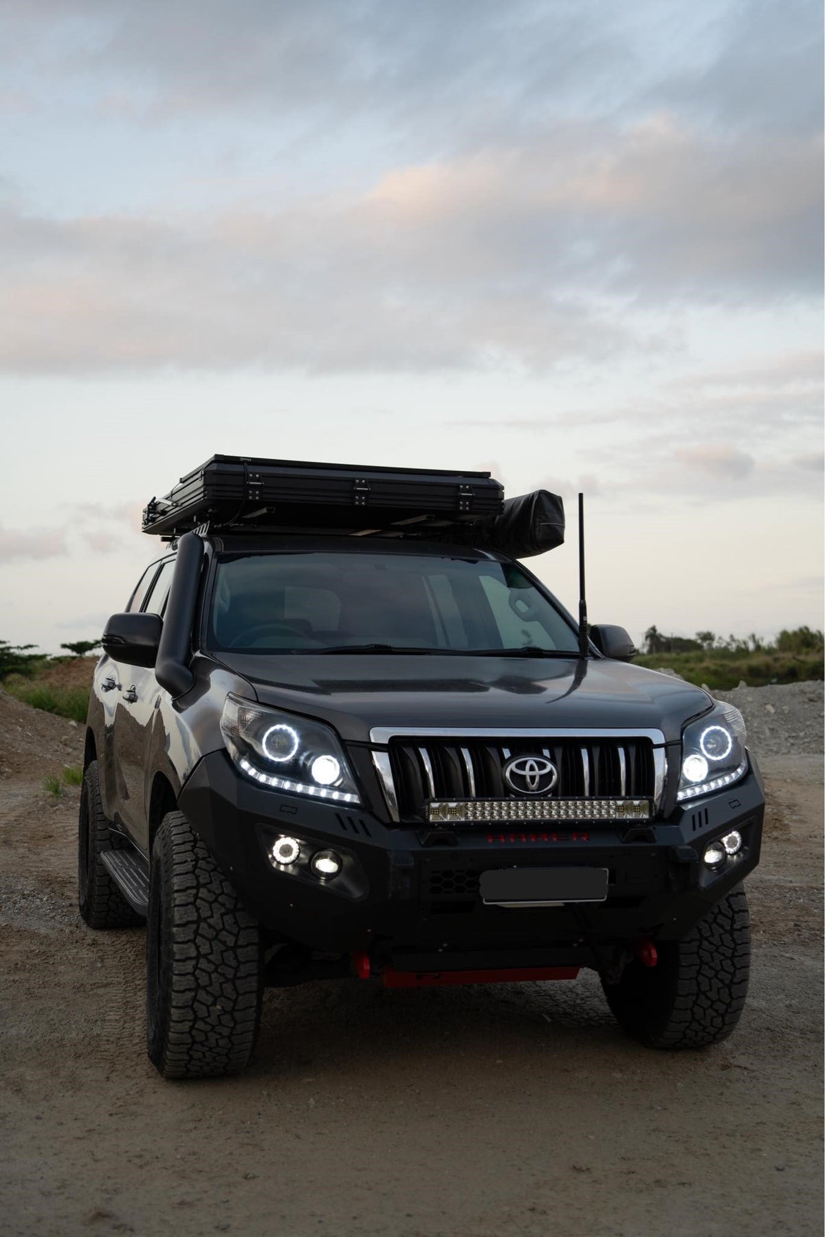 Toyota Landcruiser Prado - 150 Series - Mid Entry Snorkel - Seamless Powder Coated