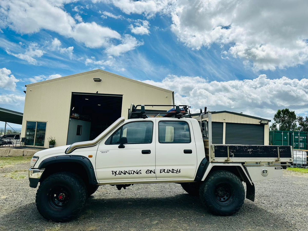 Toyota Hilux N60 - LN167/KZN165 - (1997 - 2004) - DIESEL P/Side DUAL Snorkels - Seamless Polished