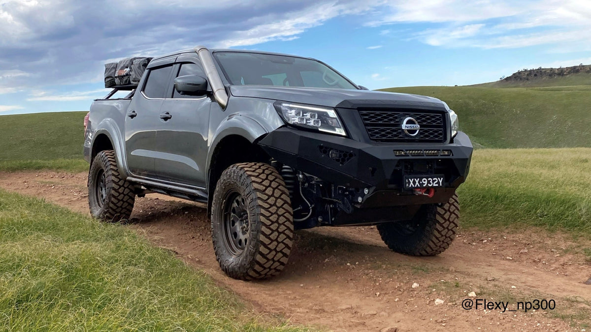 Nissan Navara (D23) NP300 - ENTRY LEVEL - Short Entry Snorkel - Basic Weld RAW