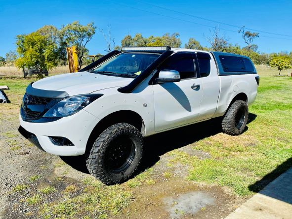 Mazda BT50 (2012 - 2020) - Mid Entry DUAL Snorkels - Seamless Powder Coated