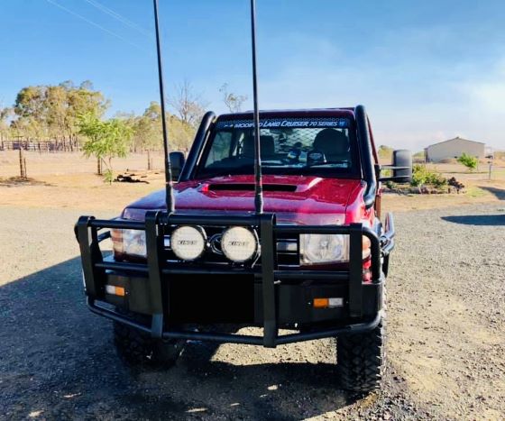 Toyota Landcruiser - VDJ 79/76 Series - 4" DUAL Snorkels - Basic Weld Powder Coated