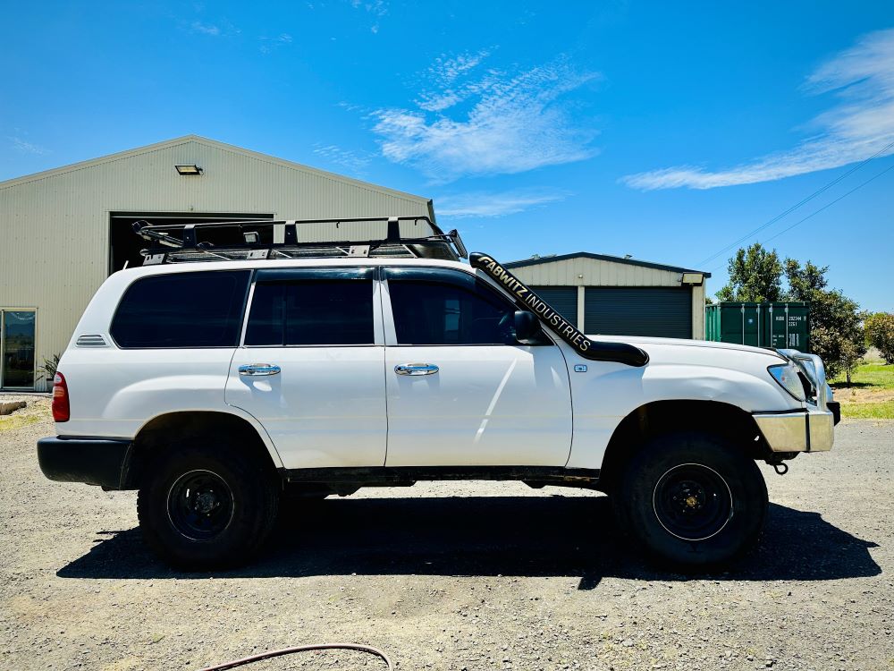 Toyota Landcruiser 100/105 Series Snorkel - Rounded Guard Entry - Basic Weld Polished