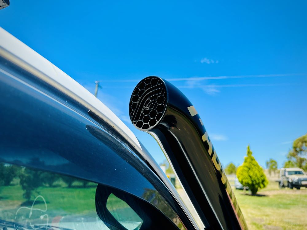 Toyota Landcruiser 100/105 Series - Rounded Guard Entry Snorkel & Clear Top Airbox Package