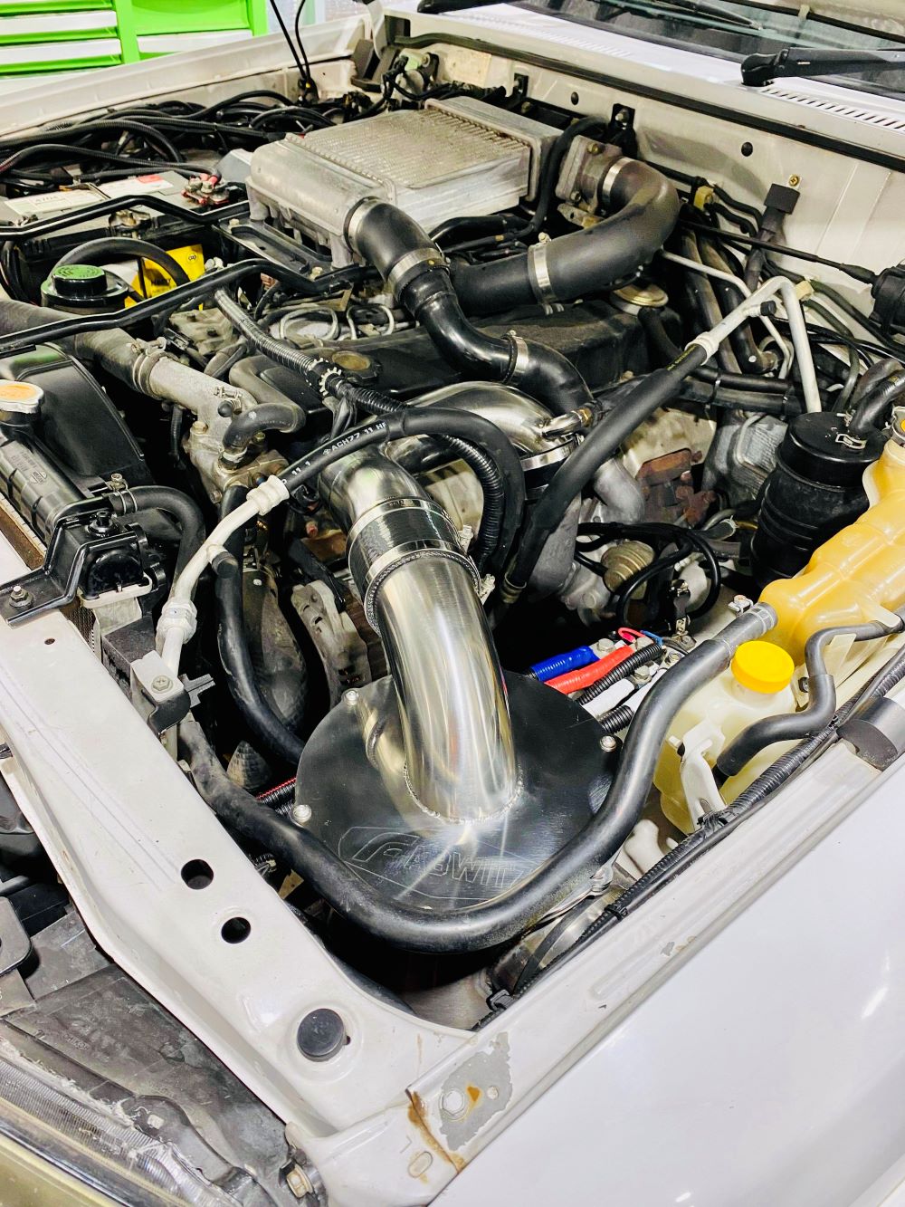 Nissan Patrol Y61 GU TD42 - Airbox/Intake - Factory Low mount Turbo (Snout)