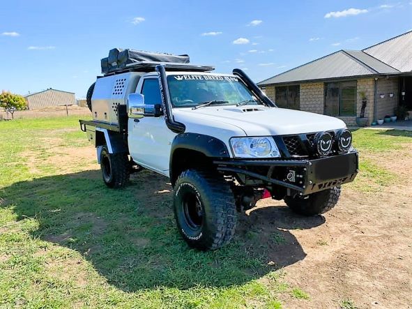 Nissan Patrol GU S1-4 - DUALS - Tapered Guard Entry Snorkels - Seamless Powder Coated