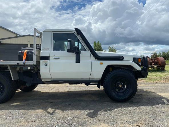 Toyota Landcruiser HDJ - 79 Series - 4" Snorkel - Seamless Powder Coated