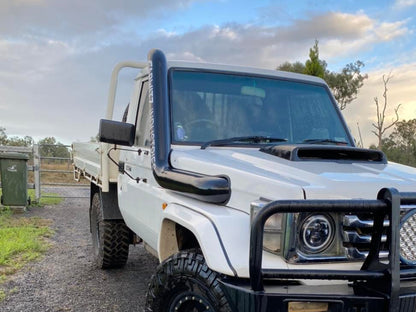 Toyota Landcruiser HDJ (6 Cylinder) - 79 Series - 5" Snorkel - Seamless Powder Coated