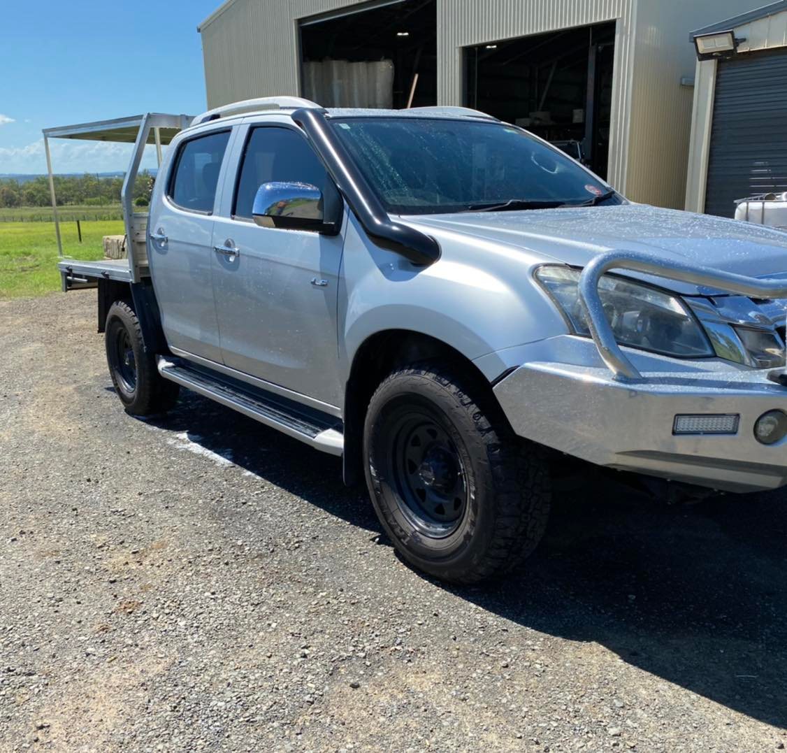 Isuzu Dmax (2012 - 2020) - Mid Entry Snorkel - Basic Weld Polished