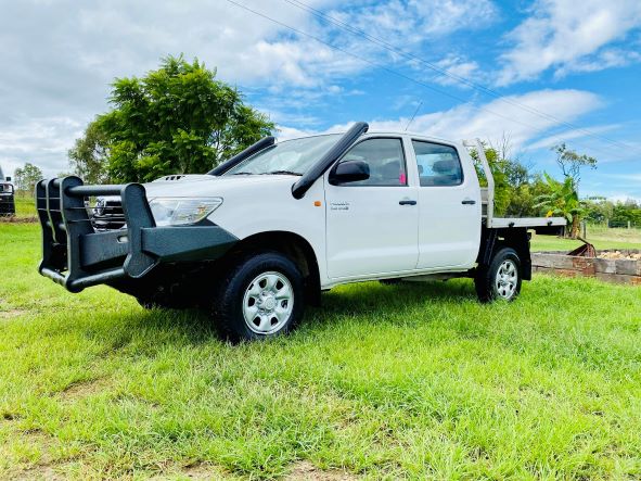 Toyota Hilux N70 - (2005 - 2014) - Short Entry DUAL Snorkels - Seamless Powder Coated