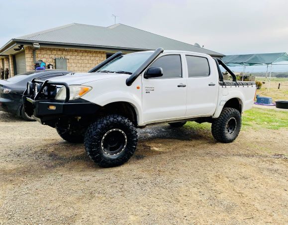 Toyota Hilux N70 - (2005 - 2014) - Short Entry DUAL Snorkels - Seamless Powder Coated