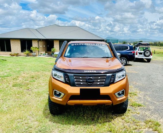 Nissan Navara (D23) NP300 - DUALS - Short Entry Snorkels - Seamless Powder Coated