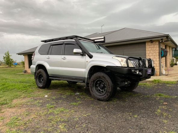 Toyota Landcruiser Prado - 120 Series - Short Entry Snorkel - Seamless Powder Coated