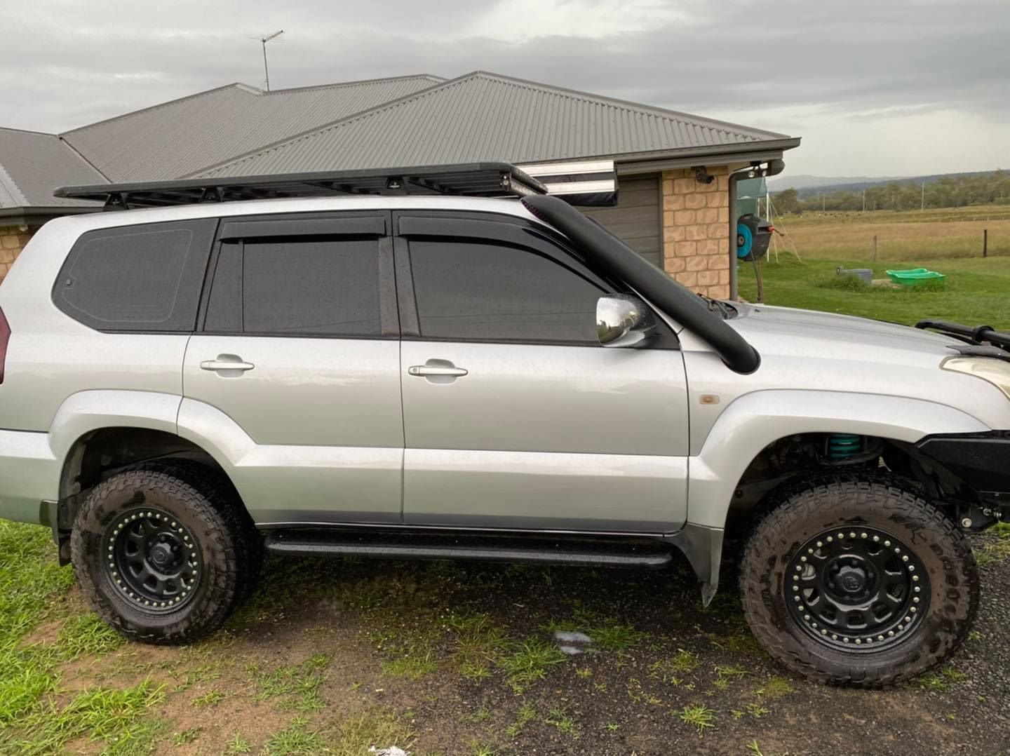 Toyota Prado 120 Series - Short Entry Snorkel & Clear Top Airbox Package